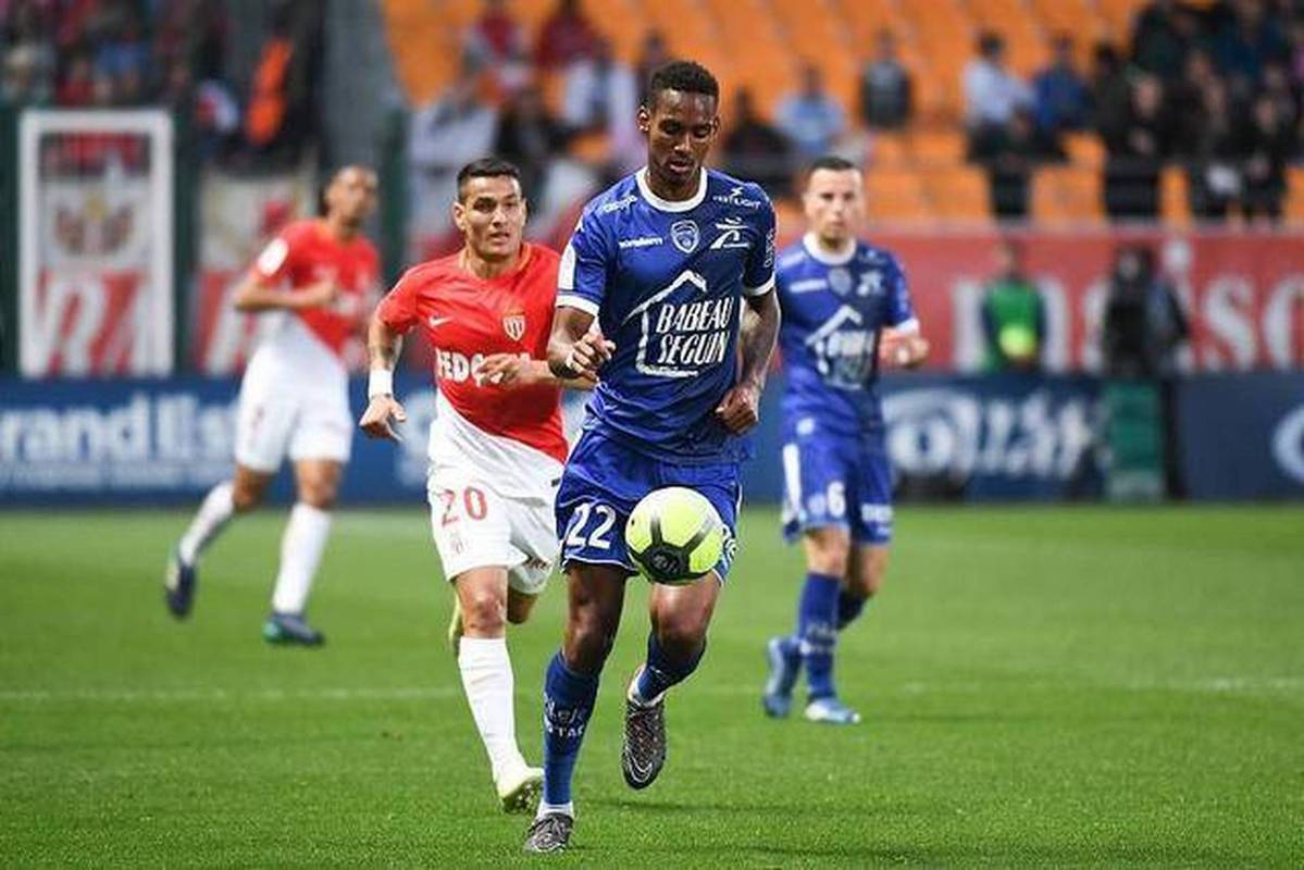 亚眠主场击败戛纳，士气高涨