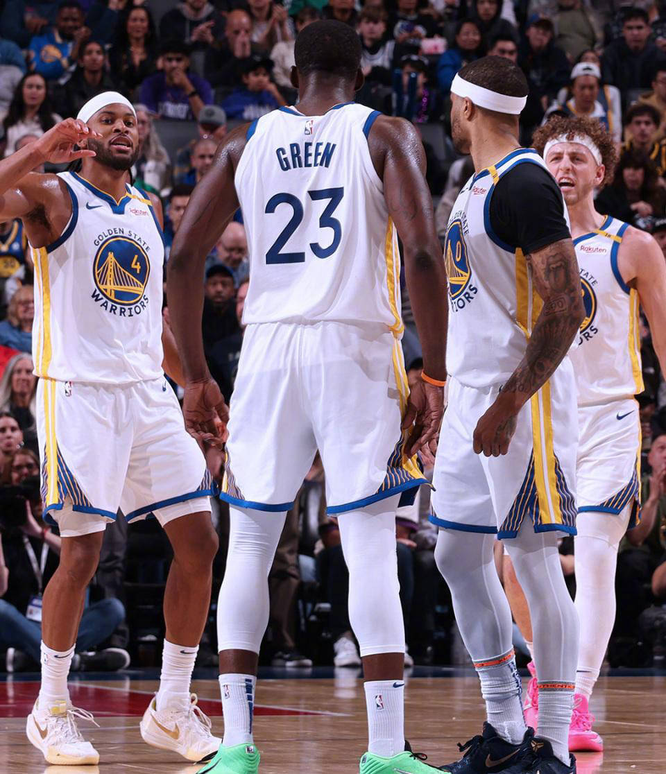 关于库里连砍+，勇士全员贡献各显神通连胜的信息