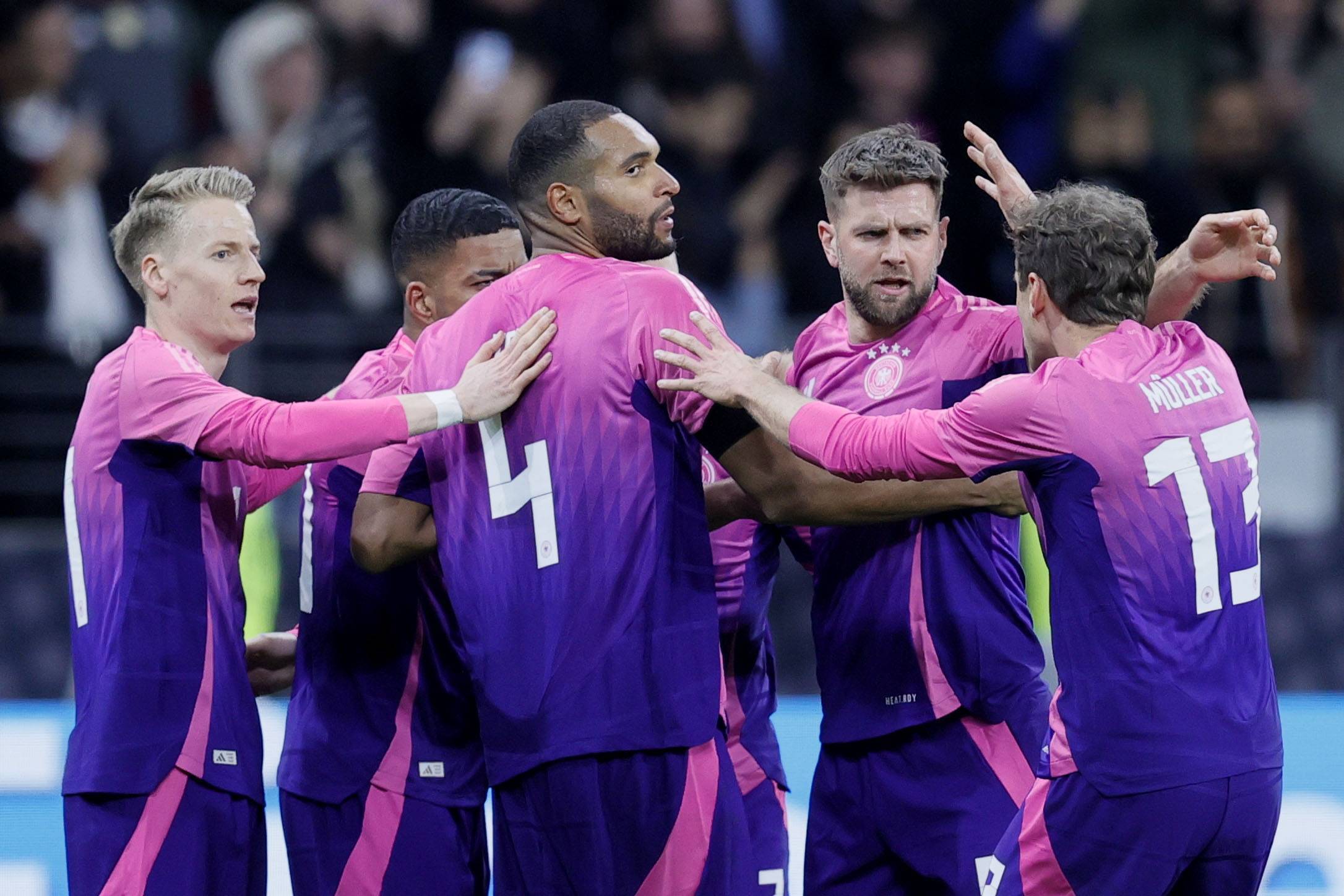 瑞士力克对手携手晋级欧洲杯淘汰赛