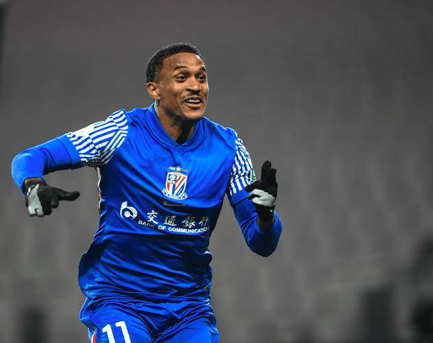 森西队客场击败米内罗竞技，取得胜利