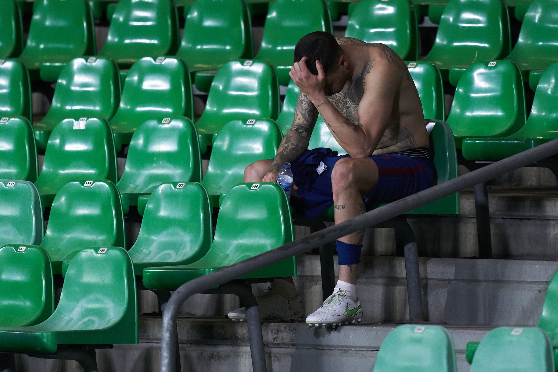 DB彩票入口-巴黎圣日耳曼再遭主帅批评，球员表现岌岌可危