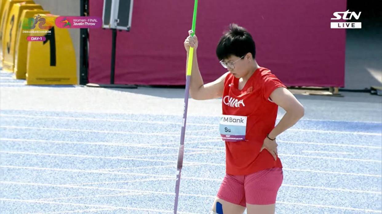 运动员突破自我，刷新个人最佳