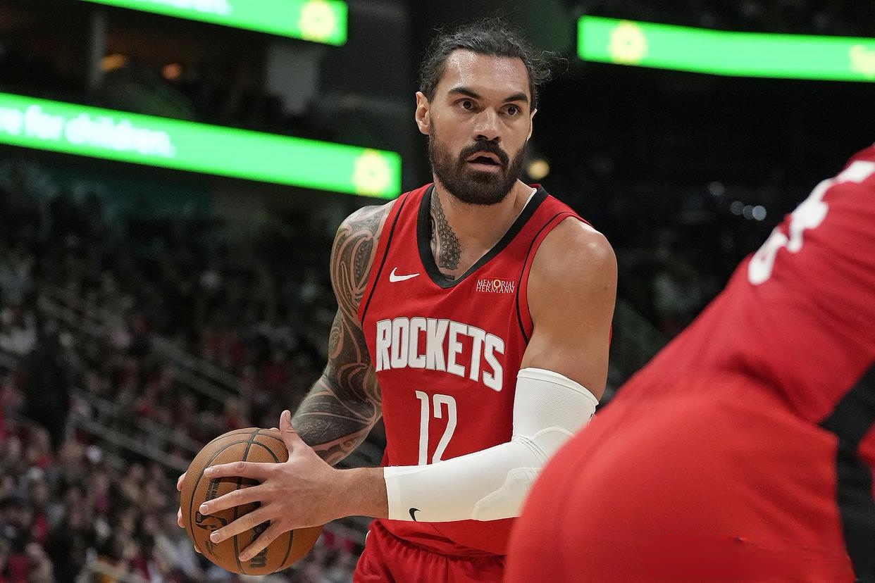 DB彩票官方网站-关于热那亚后防守卫奋力防守，保住比赛胜利的信息