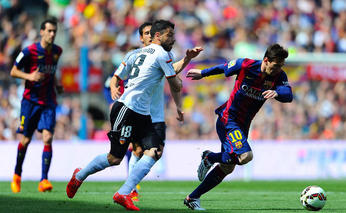 巴萨主场告负，三场不胜颓势难改