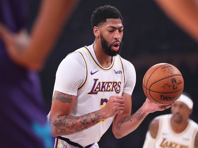 雄狮被圣人逆袭，保罗带领湖人迎来三连胜